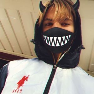 Meet your Posher, Hudson